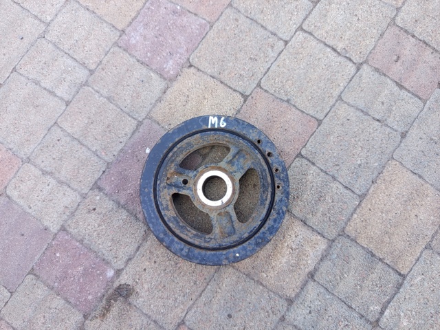 L323-11-400A Mazda Шкив коленвала