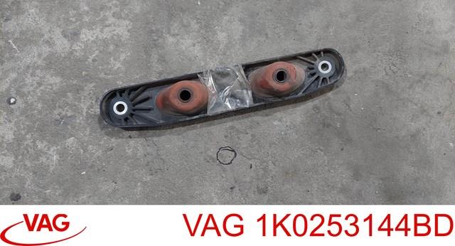 Крепление глушителя Фольксваген Гольф SPORTSVAN