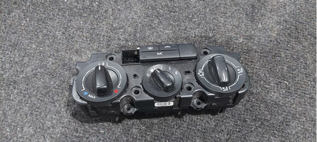 Регулятор вентилятора отопителя 5C0820047CD VAG