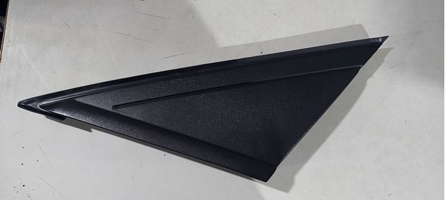 Накладка стойки кузова внешняя, передняя левая BM51A16003AF MARKET (OEM)
