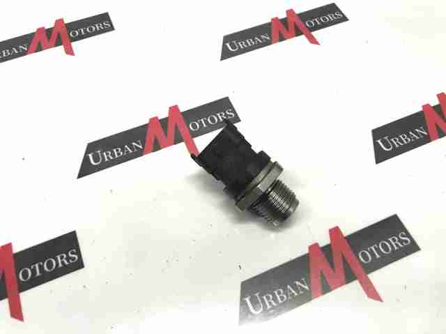 Датчик давления топлива 0281006468 LAND ROVER