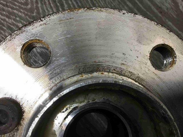 Подшипник в сборе со ступицей передний 6874443 BMW
