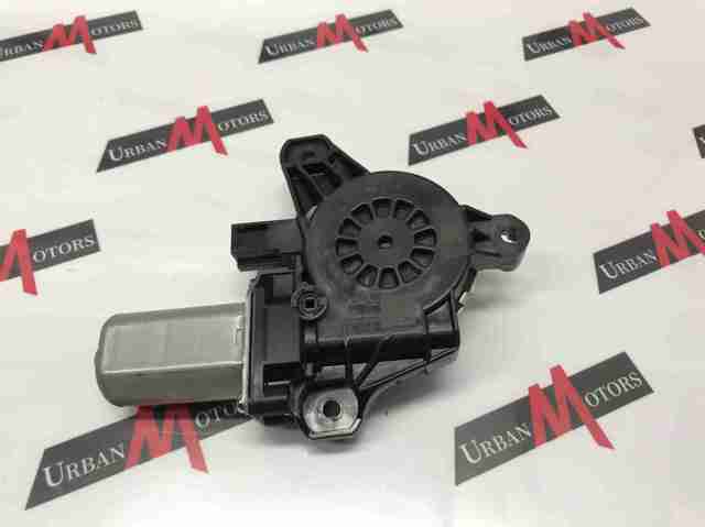 Моторчик стеклоподъемника двери задней, правой A0009060908 MERCEDES