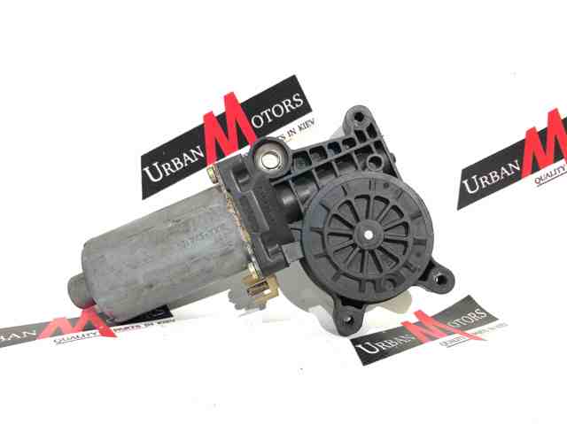 Стеклоподъемник передней двери A0130821673 MERCEDES