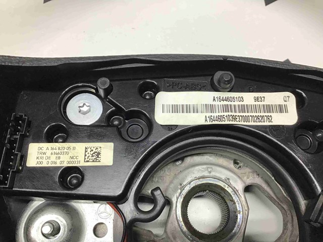 Руль A16446051039E37 MERCEDES