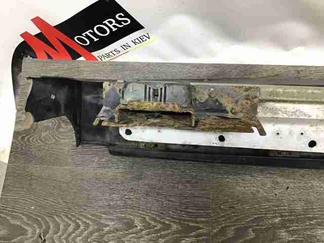 Подножка правая A1646901475 MERCEDES