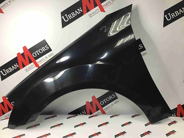 Крыло левое A1648810101 MERCEDES