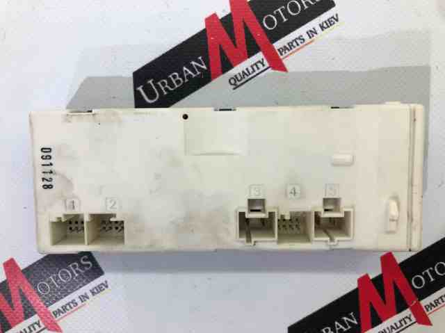 Блок управления открытия крышки багажника A2129004203 MERCEDES