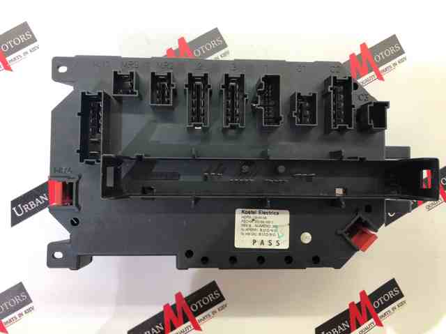 Панель предохранителей A2219067300 MERCEDES