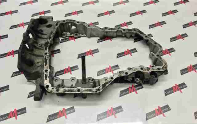Поддон маслянный картера двигателя, верхняя часть BG9Q6675AA LAND ROVER