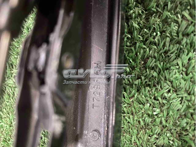 Рычаг-поводок стеклоочистителя заднего стекла DKB500690 LAND ROVER