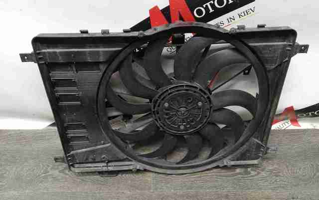 Диффузор радиатора охлаждения в сборе с крыльчаткой GJ328C607BC LAND ROVER