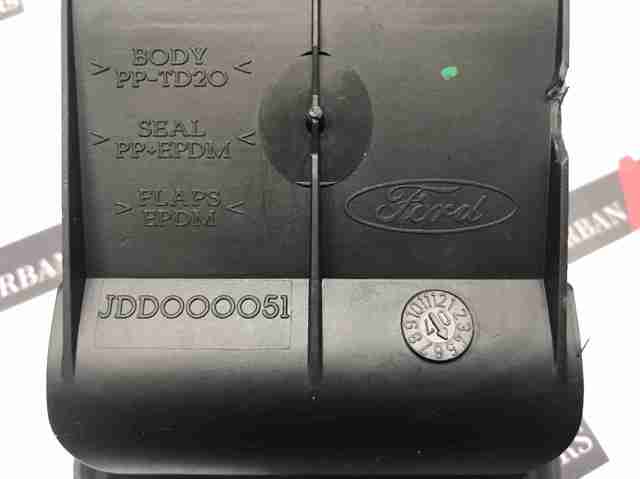 Решетка воздухозаборника салона JDD000051 LAND ROVER