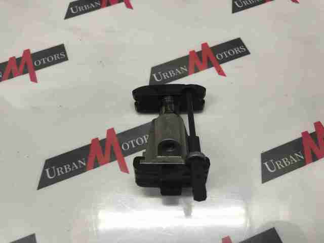 Натяжители цепи LR001300 LAND ROVER