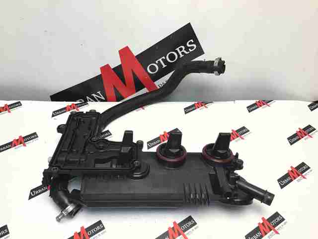 Крышка двигателя LR004200 LAND ROVER