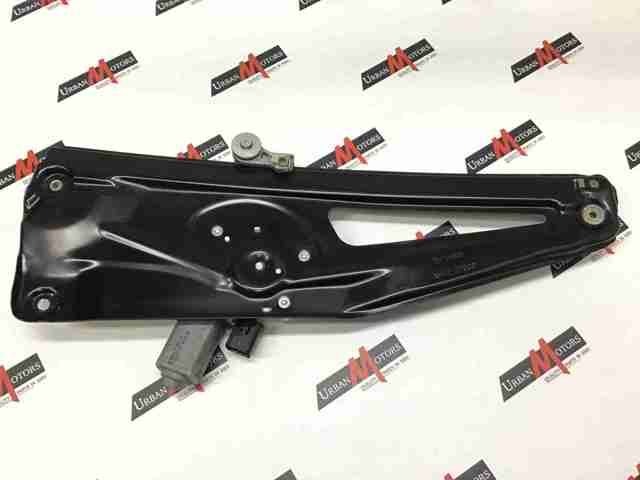 Стеклоподъемник задней правой двери LR011323 LAND ROVER