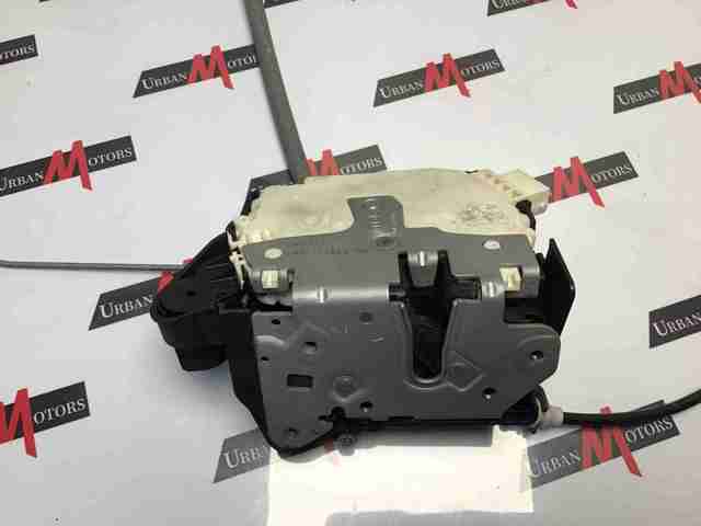 Замок передней левой двери LR012791 LAND ROVER