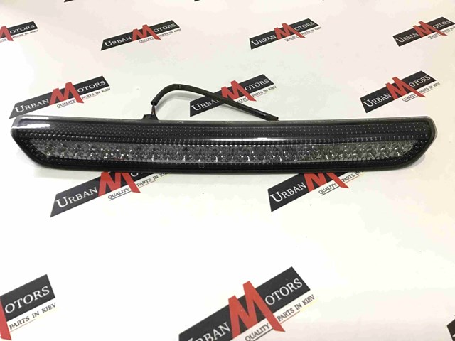 Стоп-сигнал задний дополнительный LR015302 LAND ROVER