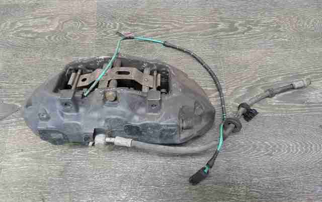LR016661 LAND ROVER Суппорт тормозной передний левый купить в Харьков