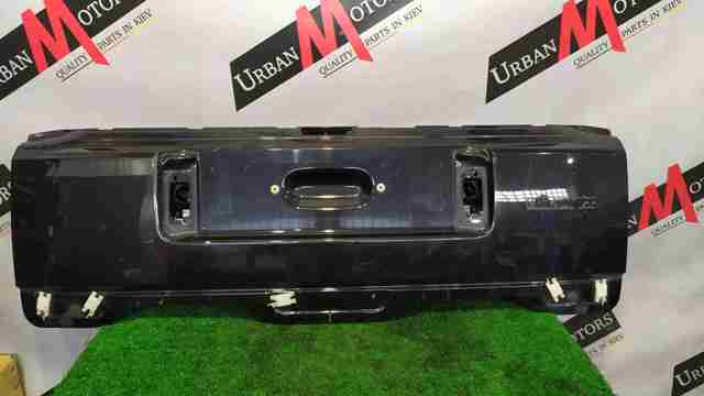 Пятая дверь LR018131 LAND ROVER