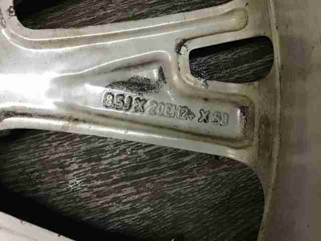 Диски на авто LR020930 LAND ROVER