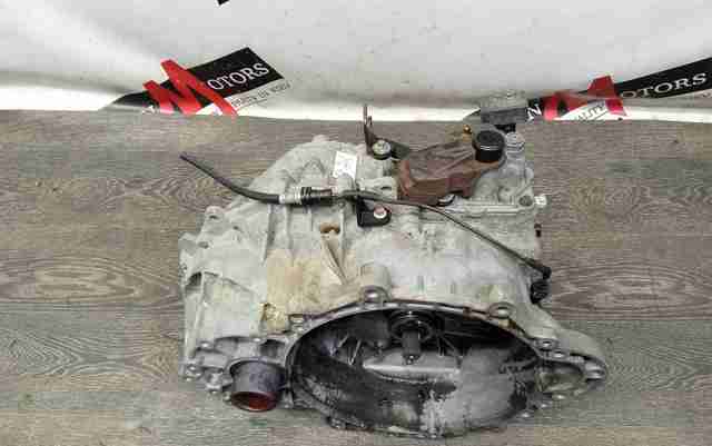 Коробка передач LR024707 LAND ROVER
