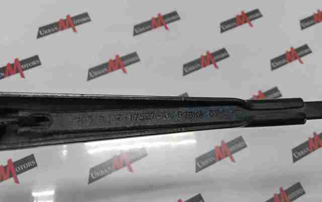 Поводок стеклоочистителя LR025116 LAND ROVER