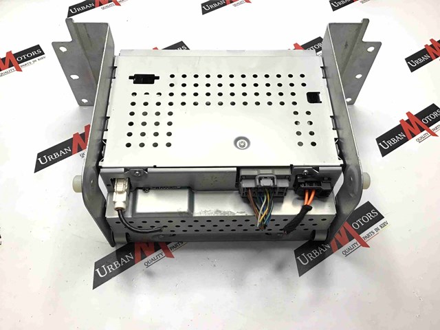 LR025566 LAND ROVER Магнитола (радио AM/FM) купить в Украина