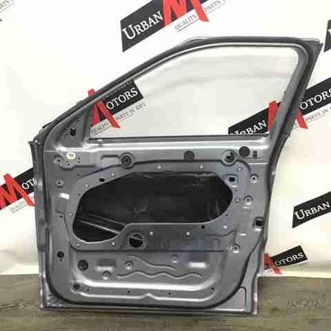 Пассажирская передняя дверь LR028552 LAND ROVER