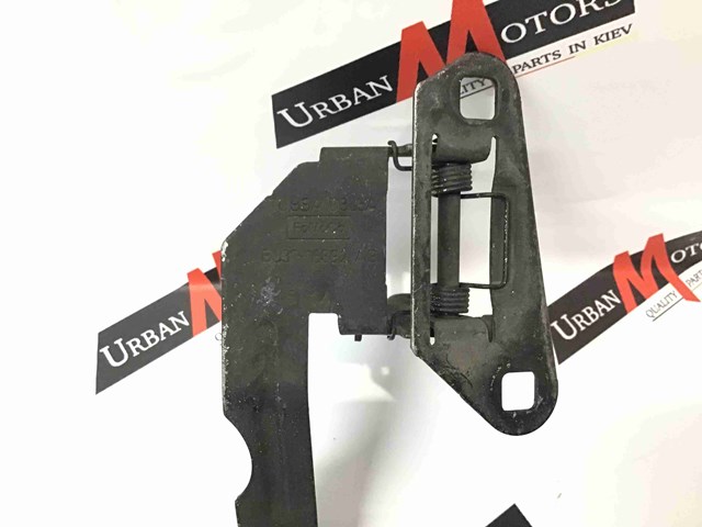Навеска и упор капота LR035401 LAND ROVER