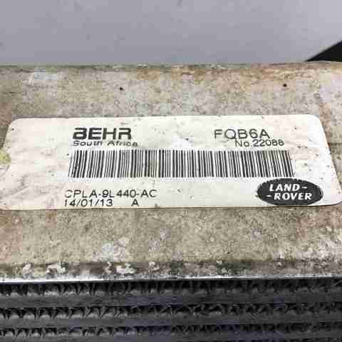 Радиатор интеркуллера LR036432 LAND ROVER