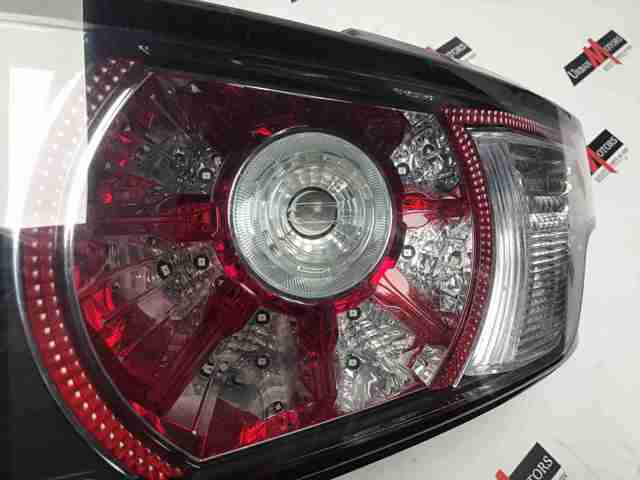 Задняя правая фара LR037710 LAND ROVER