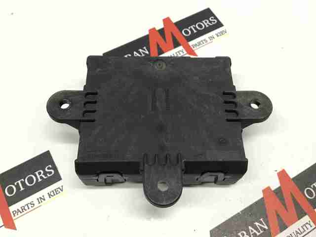Блок комфорта задней двери LR044071 LAND ROVER