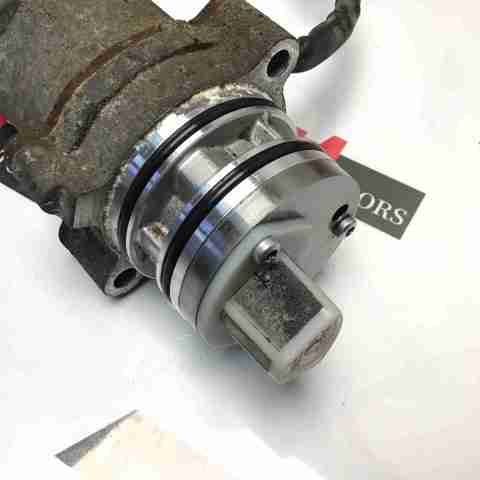 Насос муфты Haldex LR051321 LAND ROVER