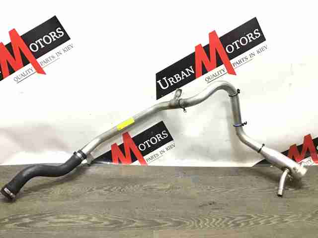 Заливная горловина топливного бака LR051672 LAND ROVER
