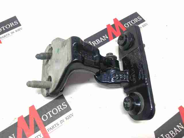 Водительская дверь LR061283 LAND ROVER