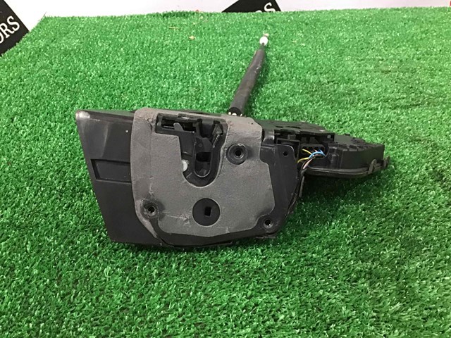 Замок двери водителя LR063615 LAND ROVER