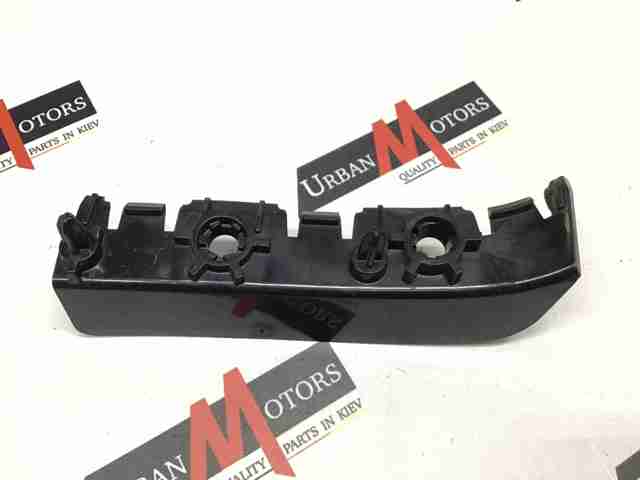 Крепление бамера левое LR066550 LAND ROVER