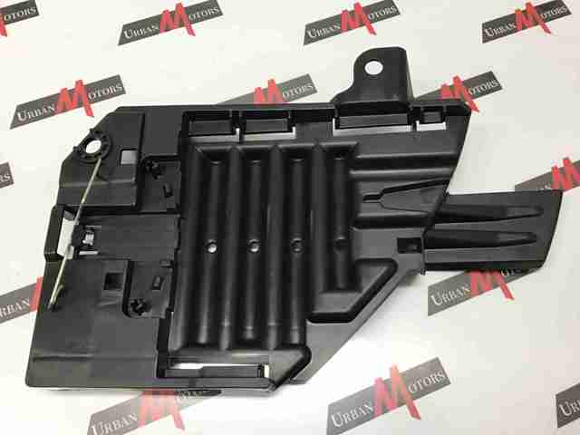 LR066964 LAND ROVER Кронштейн (адаптер) крепления фары передней правой купить в Ровно