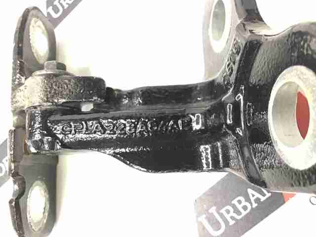 Петля передней двери правая LR073595 LAND ROVER