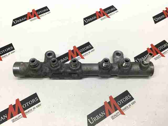 Распределитель топлива (рампа) LR073706 LAND ROVER