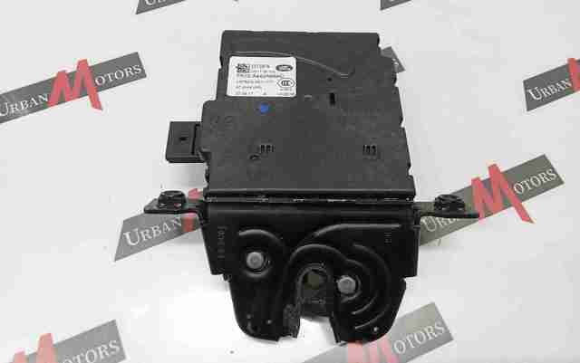 Замок и ручка двери задка LR088570 LAND ROVER