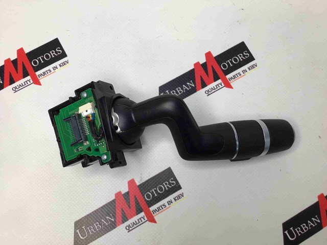 Переключатель подрулевой, правый LR090990 JAGUAR