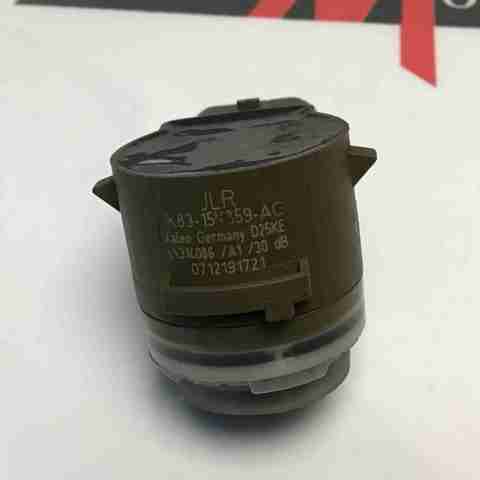 Передние парктроники LR093754 LAND ROVER