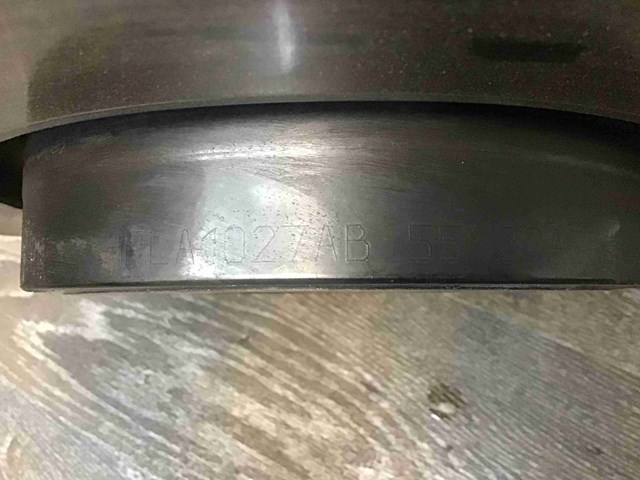 Тормоз дисковый передний LR161889 LAND ROVER