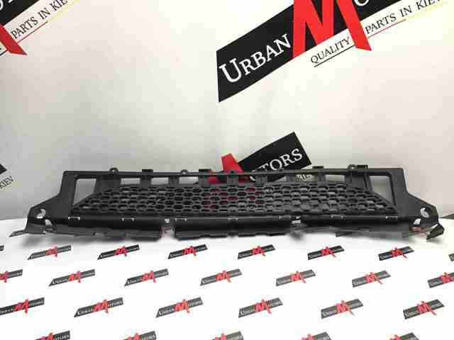 Центральная решетка переднего бампера T2H7077 JAGUAR