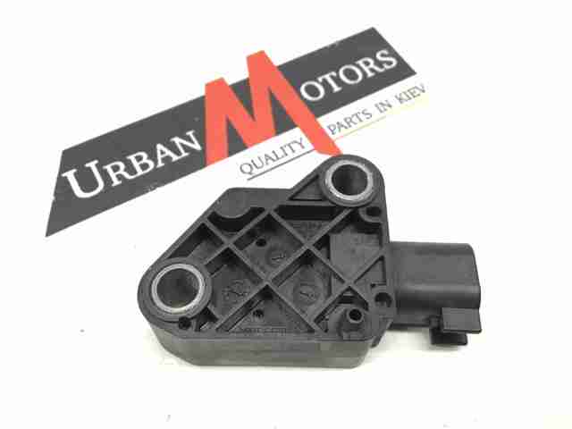 Датчик AIRBAG передний YDB500141 LAND ROVER