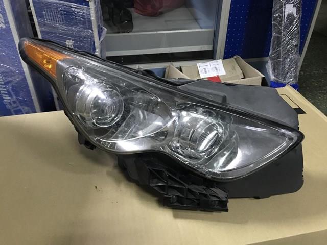 Фара основная правая 260101CA0E NISSAN