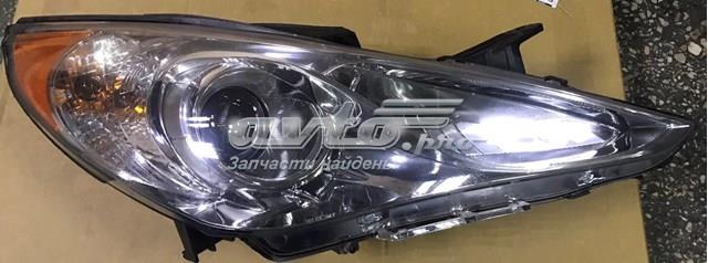 HYUNDAI 921023Q000 Правая фара в наличии Львов