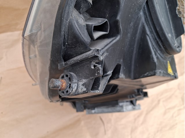 MERCEDES A2218207561 Фара левая в наличии Ирпень